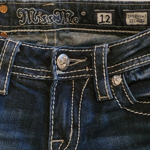 Miss Me Girl's Bermuda Cropped Shorts Size 12 - Picture 5 of 9